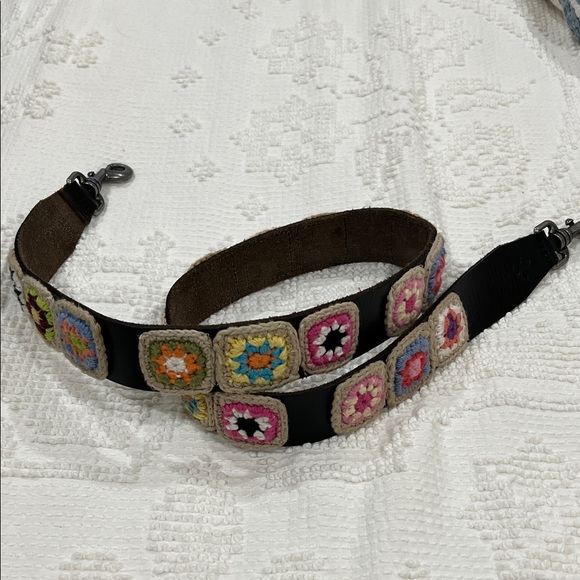Patricia Nash Multicolor Granny Square Crochet Crossbody/Guitar Strap main image 10